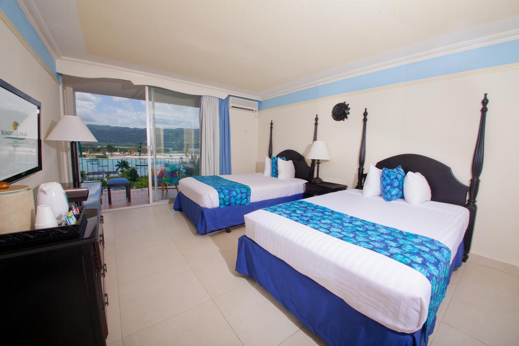 Sunscape Splash Montego Bay Resort And Spa Habitación foto